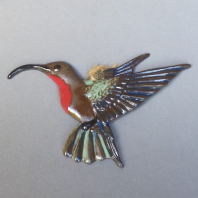 Miniature d'un colibri en grès noir